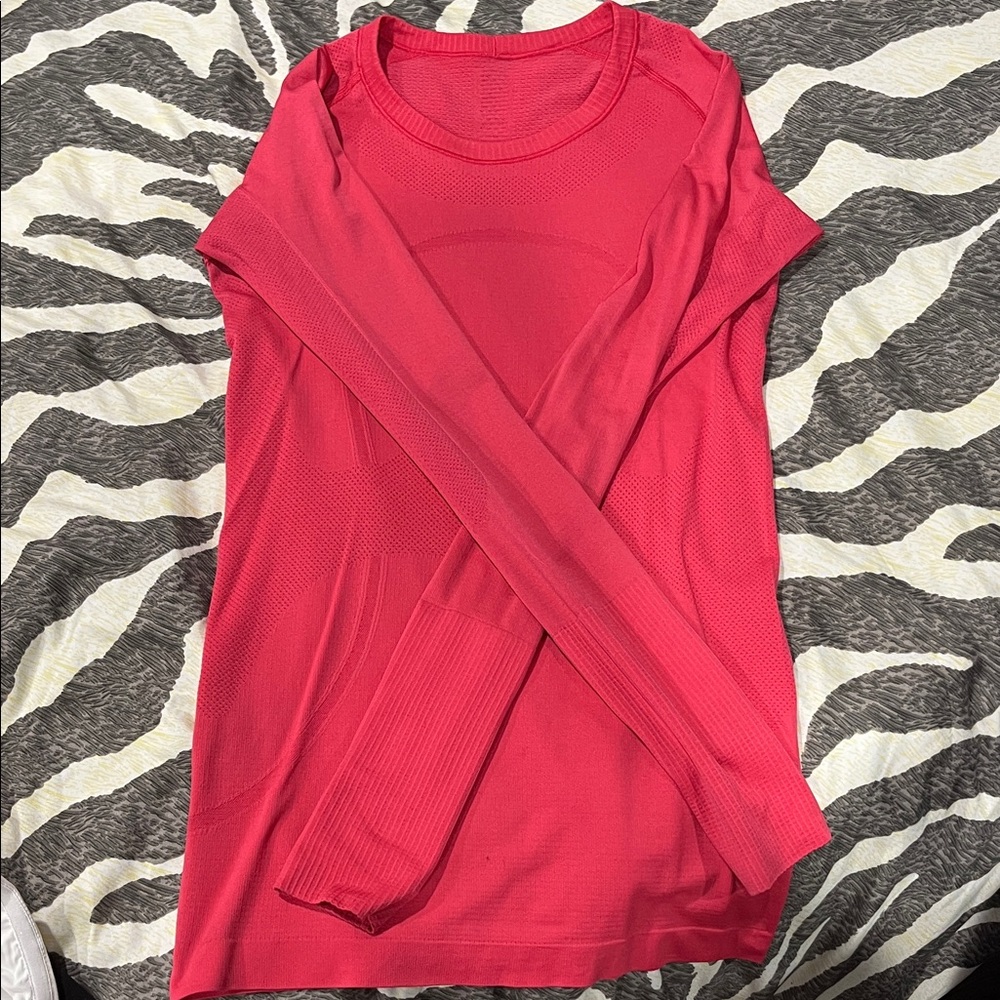 Lululemon Athletica Vibrant Red Long Sleeve Tee